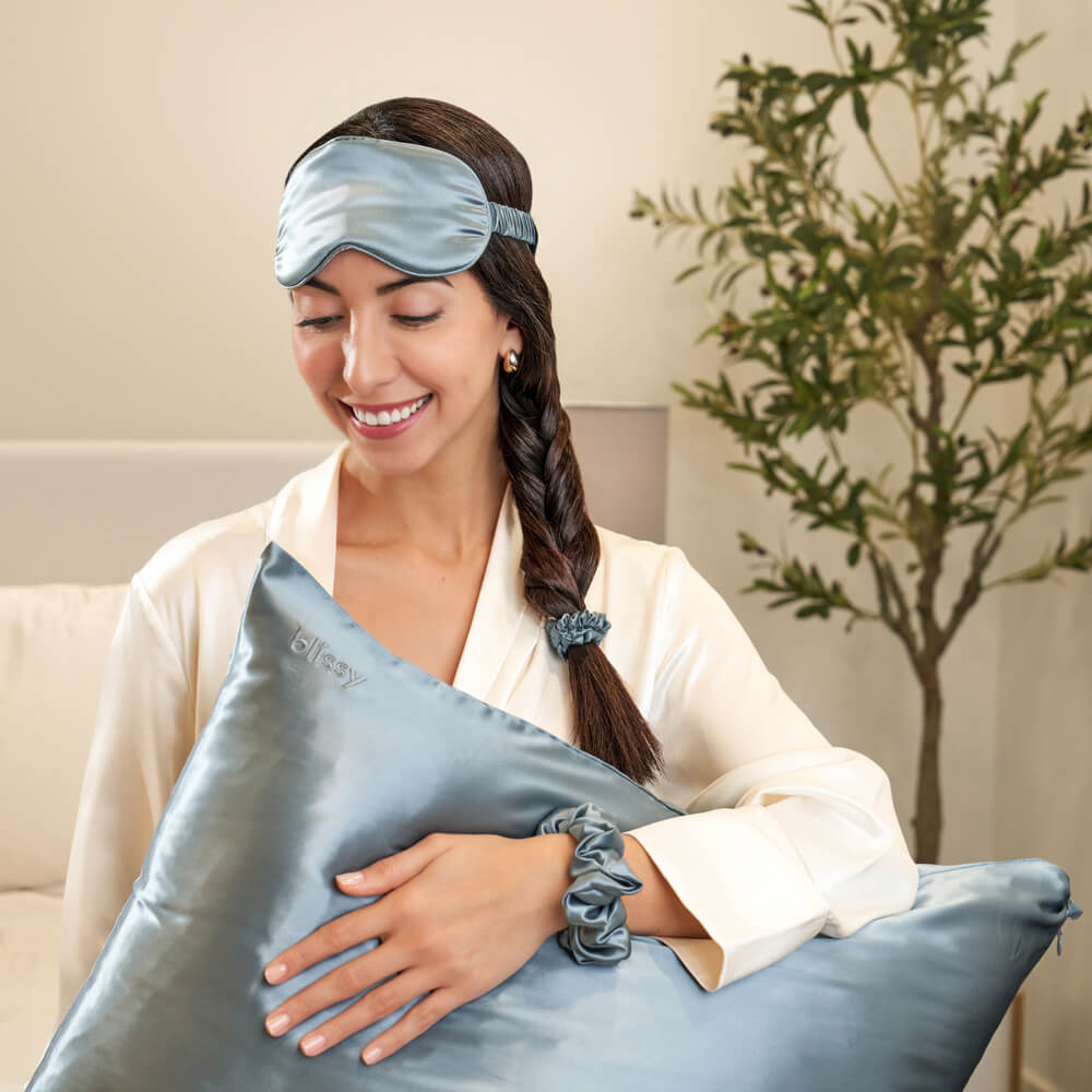 Blissy Mulberry Silk Blissy Dream Set – Ash Blue King
