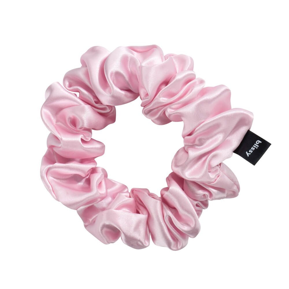 Blissy Blush Blissy Scrunchies Lifestyle – Mulberry Silk
