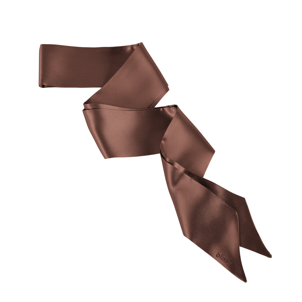 Blissy Chocolate Blissy Hair Ribbon Lifestyle – Mulberry Silk