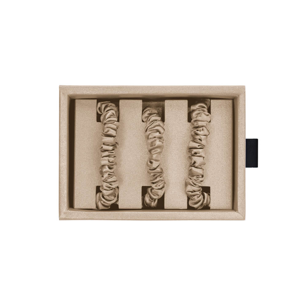 Blissy Champagne Silk Blissy Skinny Scrunchies Detail –