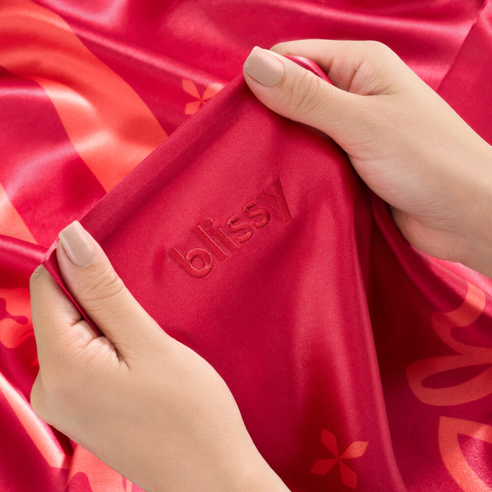 Harry Potter Pillowcase Close-Up – Blissy 22 Momme Silk