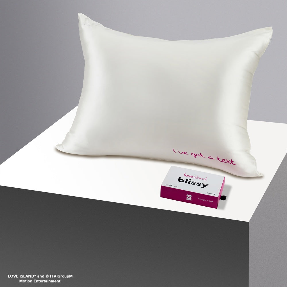 Pillowcase - Love Island™ - I've Got a Text - Standard