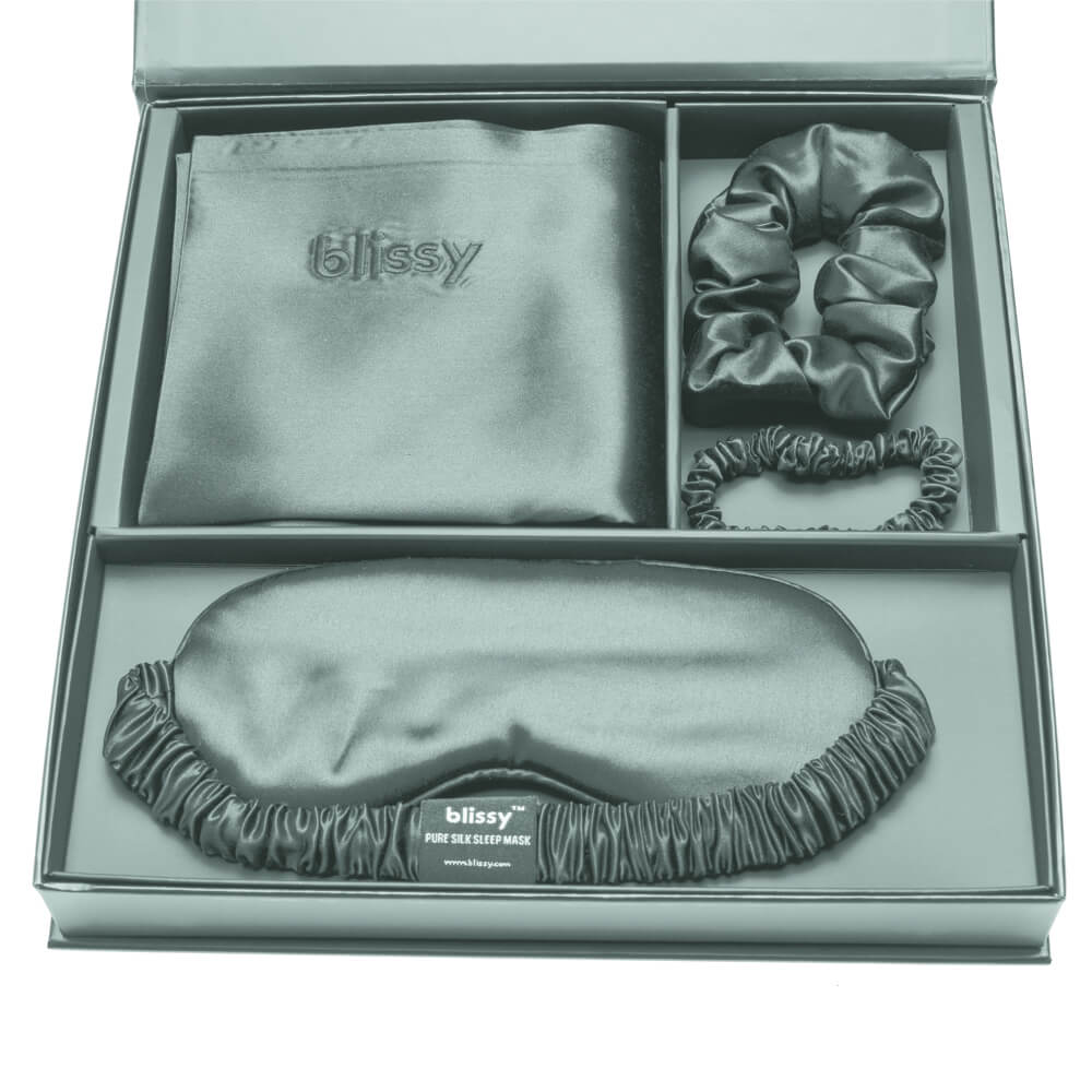 Blissy Matcha Silk Blissy Dream Set Detail – Queen