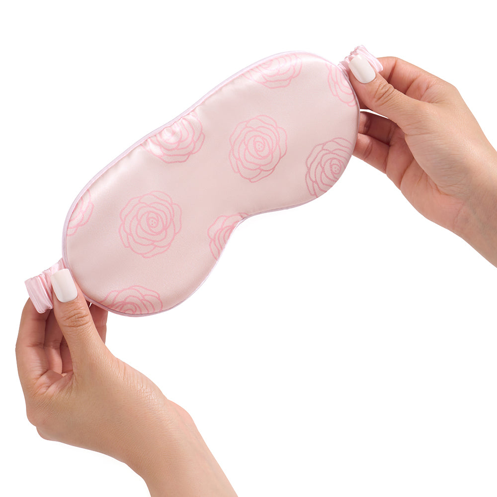 Blissy Wicked Sleep Mask Lifestyle – Mulberry Silk