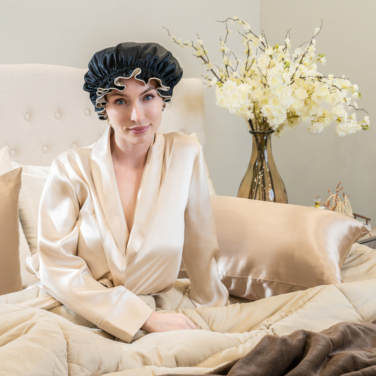 Blissy Champagne/Black Ruffle Bonnet – 22 Momme Mulberry Silk, 100% Silk – Lifestyle