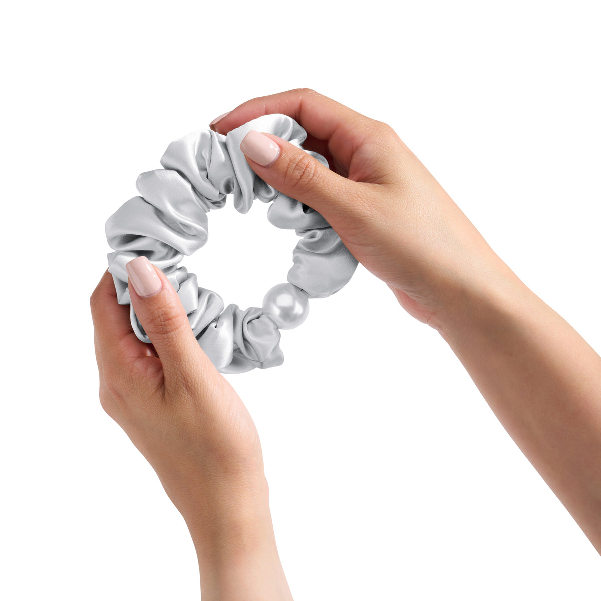 Silver Mulberry Silk Blissy Pearl Scrunchies – Blissy