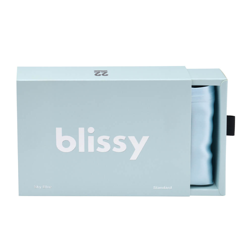 Blissy Sky Blue Silk Pillowcase Detail – Standard