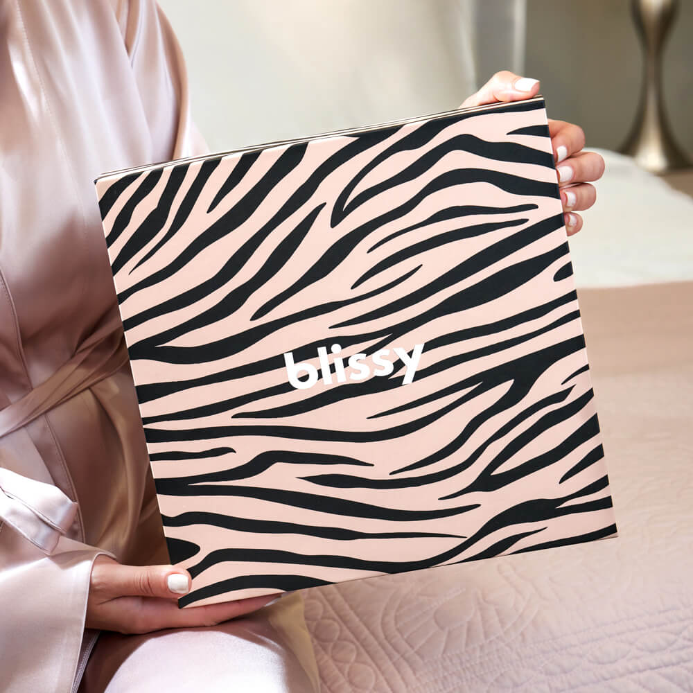 Blissy Tiger Silk Blissy Dream Set Detail – King