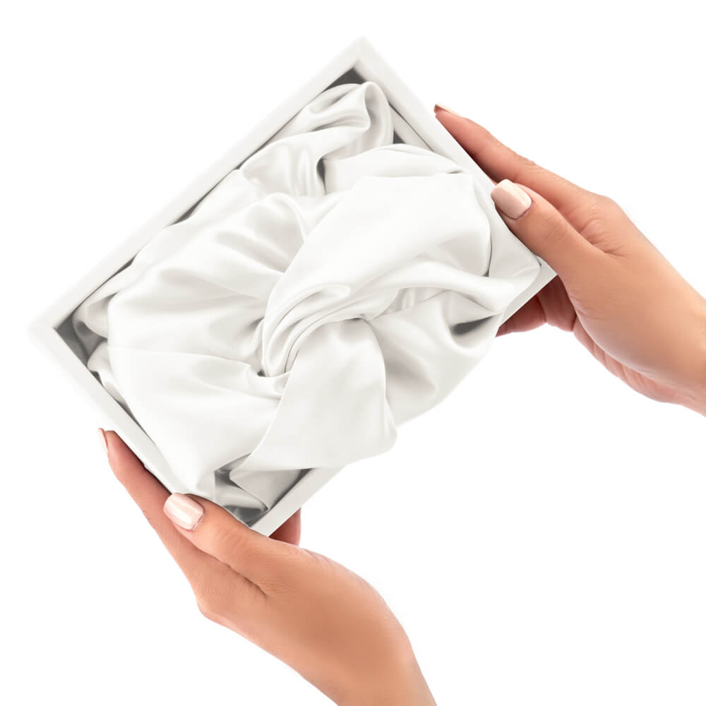 Blissy Mulberry Silk Blissy Bonnet – White Large