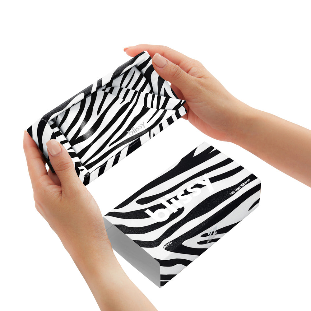 Blissy Zebra Blissy Hair Ribbon Lifestyle – Mulberry Silk
