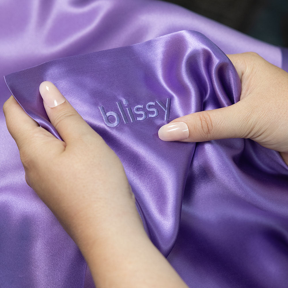 Blissy Standard Orchid Pillowcase Lifestyle – Mulberry Silk