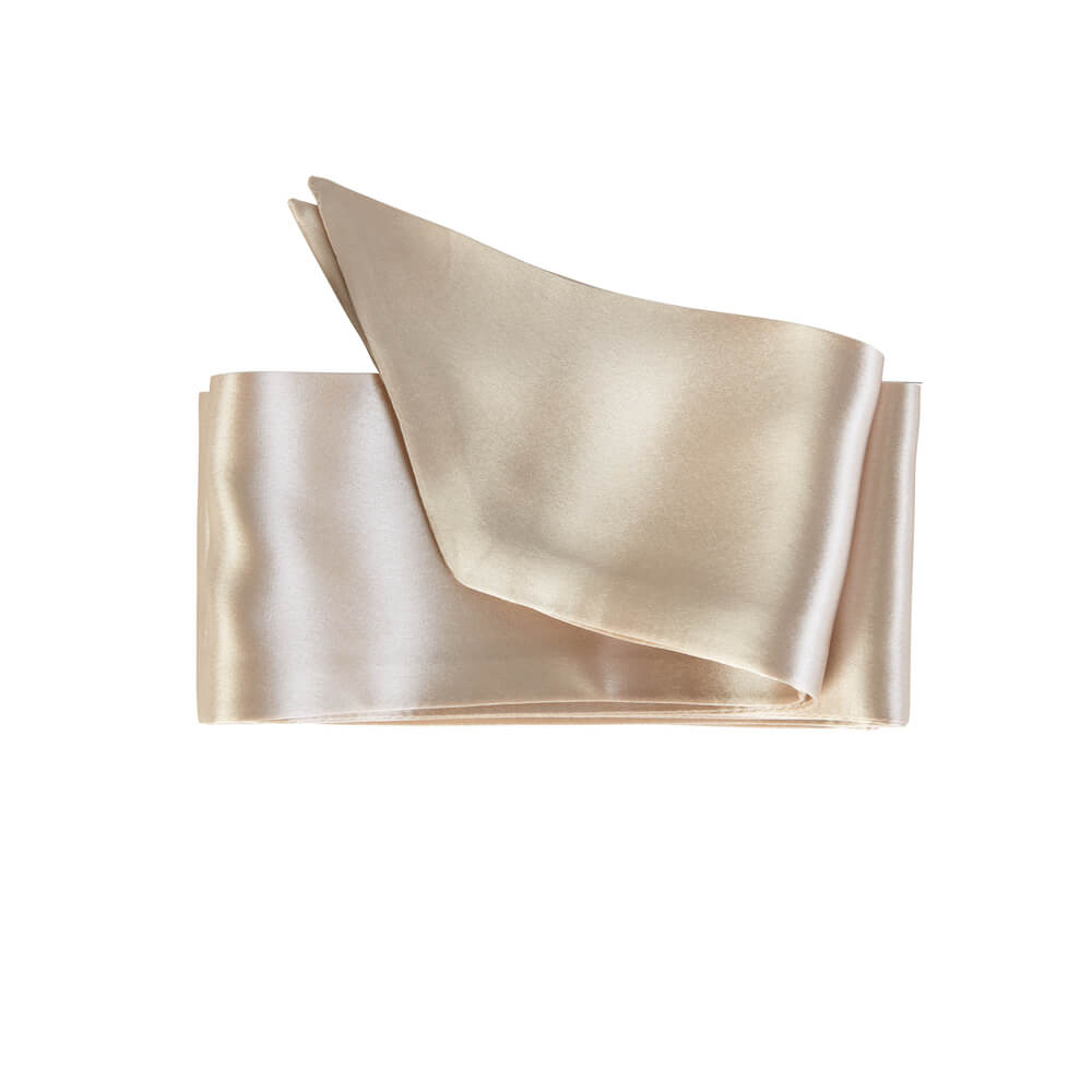 Blissy Champagne Blissy Hair Ribbon Lifestyle – Mulberry Silk