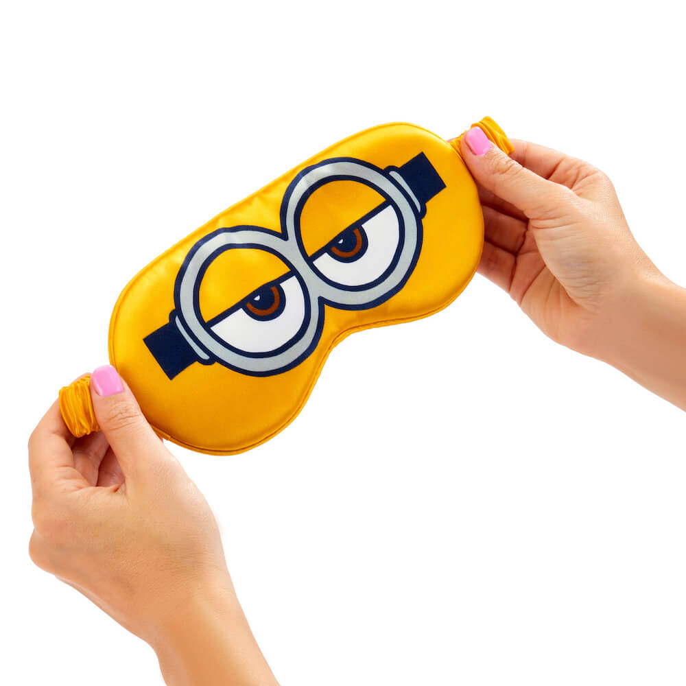 Blissy Sleepyhead Minion Junior Sleep Mask Lifestyle – Mulberry Silk