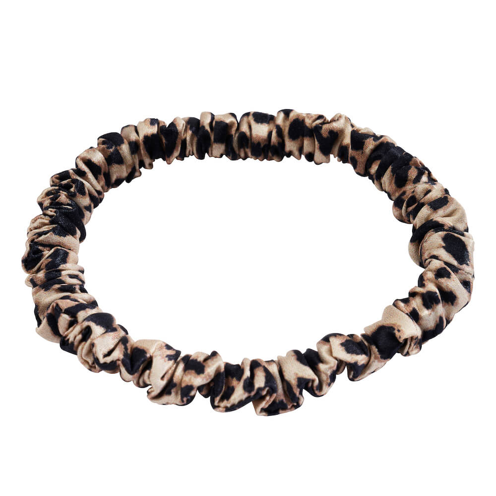 Leopard Blissy Skinny Scrunchies Close-Up – Blissy 22 Momme Silk