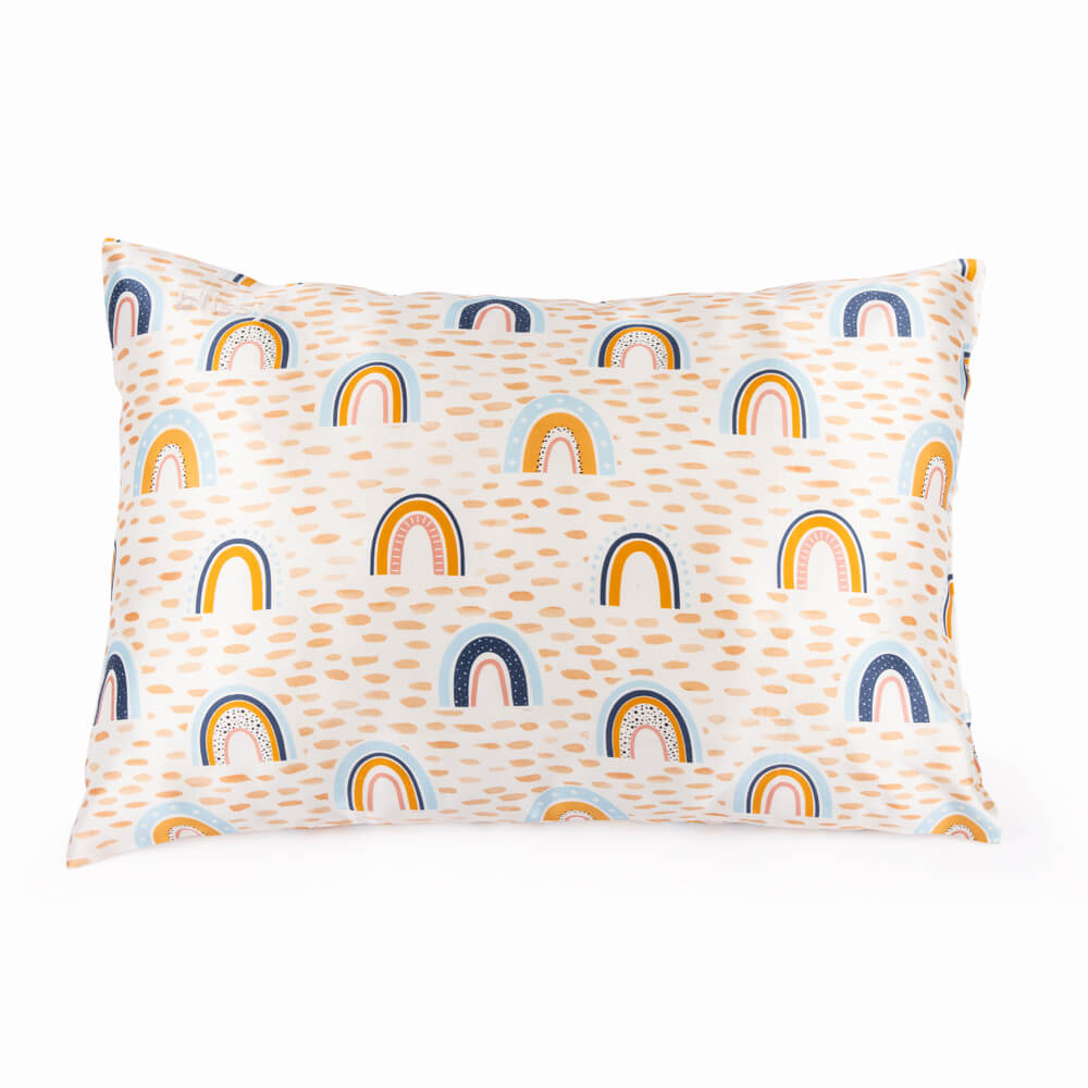 Rainbow Pillowcase Close-Up – Blissy 22 Momme Silk