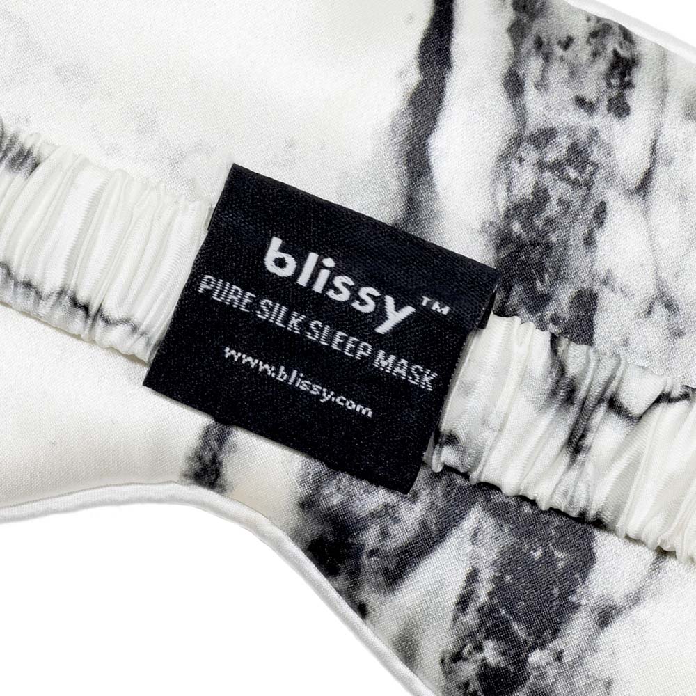Blissy Light Marble Sleep Mask Lifestyle – Mulberry Silk
