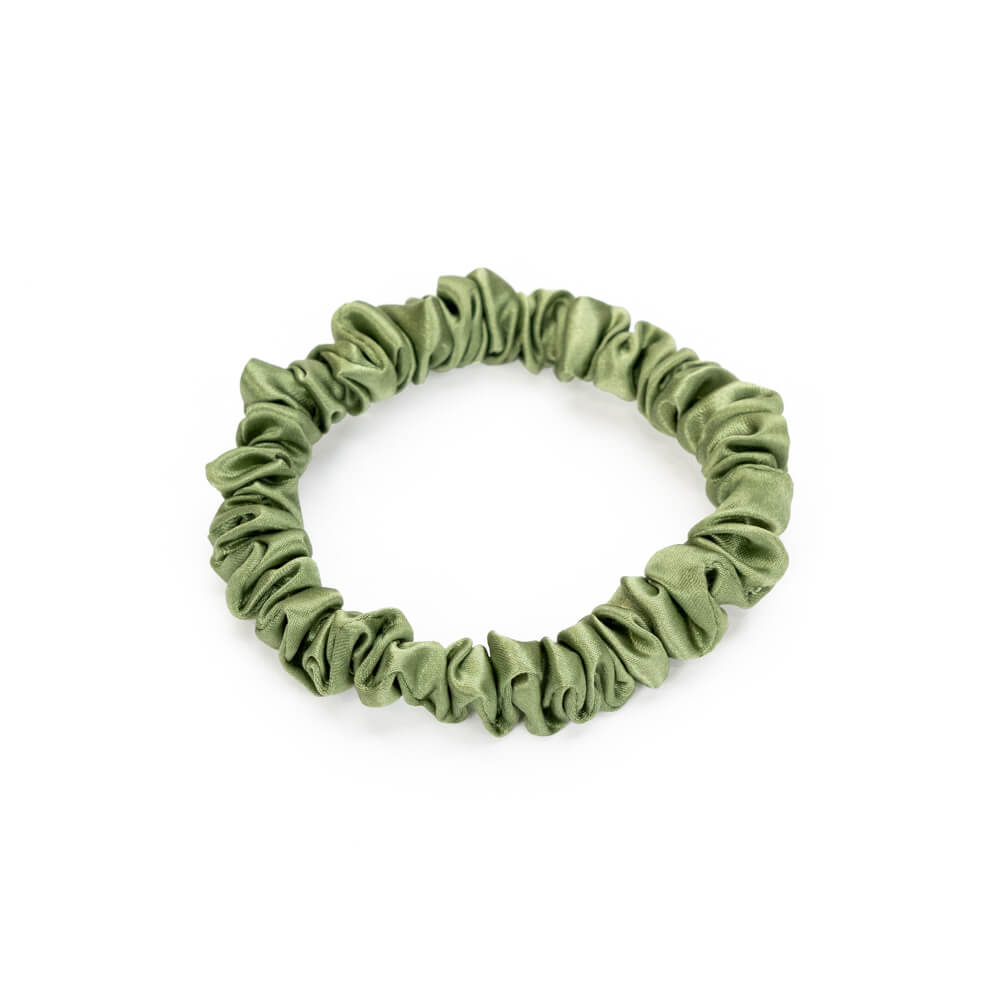 Blissy Olive Blissy Skinny Scrunchies Lifestyle – Mulberry Silk