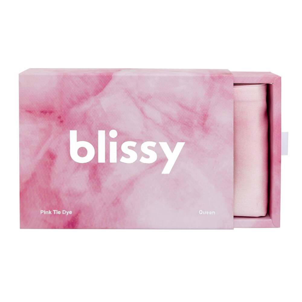 Blissy Queen Pink Tie-Dye Pillowcase Lifestyle – Mulberry Silk