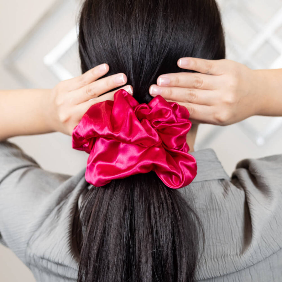 Blissy Mulberry Silk Blissy Oversized Scrunchie – Hibiscus
