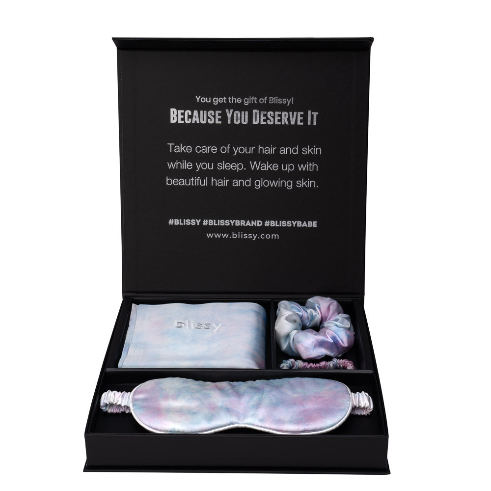 Blissy Standard Tie-Dye Blissy Dream Set Lifestyle – Mulberry Silk